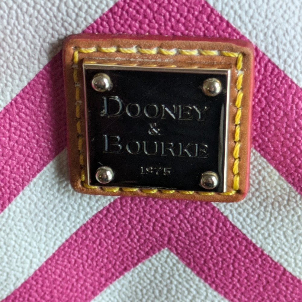Doony& Bourke / Bags/ Pink and White Chevron Tote Shoulder/ Crossbody Zip Satche